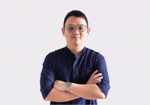 Suwatchai Panyajirawut : Director of Business Development